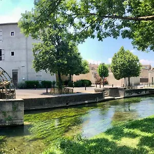 Apartment Quai Du Felibre, L'Isle-sur-la-Sorgue